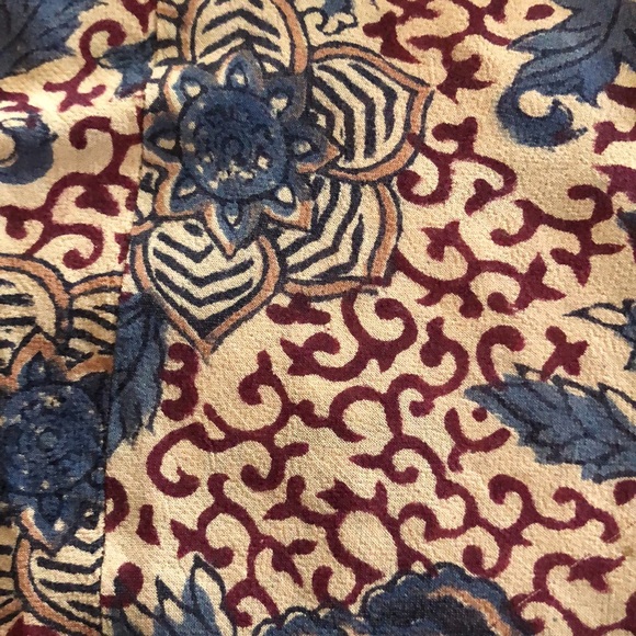 ANOKHI SLEEVELESS TOP - Picture 3 of 5